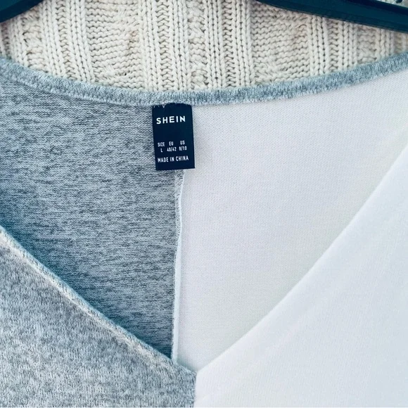 SHEIN Sweater NWOT - Picture 2 of 4